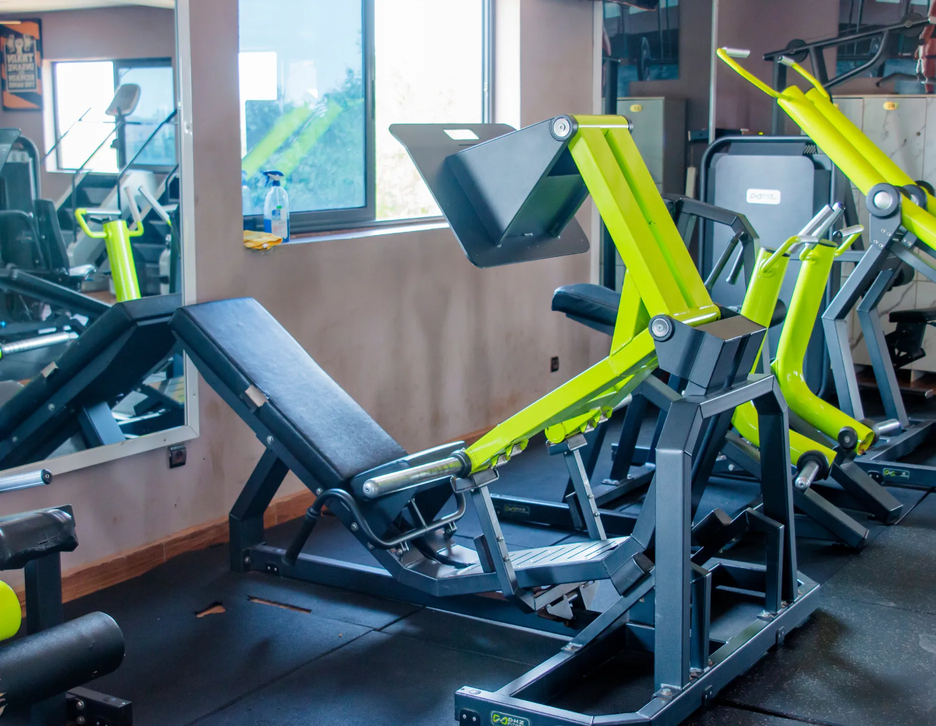 slamazone gym club 7